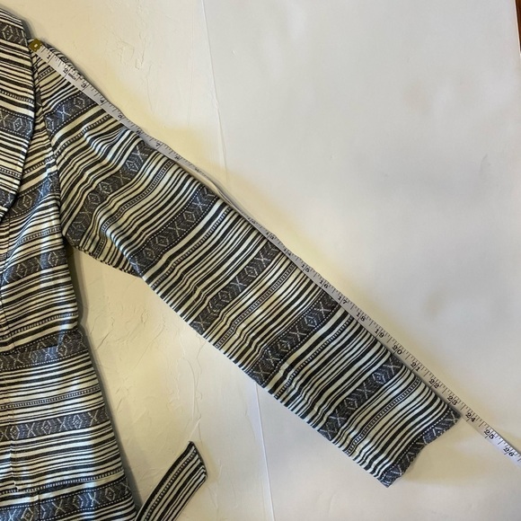 MIA Melon Wrap Short Trench Jacket. Aztec Print - Picture 11 of 13